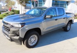 2026 Chevrolet Colorado - Thumbnail 2