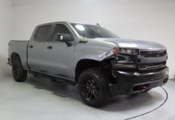 2019 Chevrolet Silverado 1500 - Thumbnail 3
