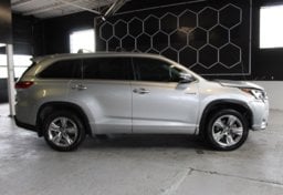 2018 Toyota Highlander Hybrid Limited - Thumbnail 9