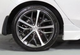 2024 Honda Civic Touring - Thumbnail 22