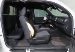 2021 Toyota Tacoma TRD Off-Road - Thumbnail 29