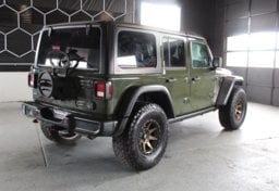 2021 Jeep Wrangler Unlimited - Thumbnail 5