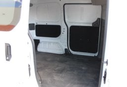 2019 Nissan NV200 S - Thumbnail 35