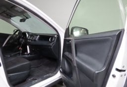 2017 Toyota RAV4 LE - Thumbnail 34