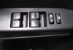 2017 Toyota RAV4 LE - Thumbnail 23