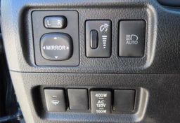 2020 Toyota 4Runner  Premium - Thumbnail 19