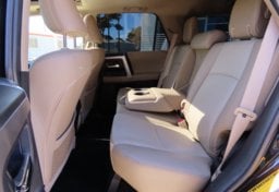 2020 Toyota 4Runner  Premium - Thumbnail 35