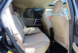 2020 Toyota 4Runner  Premium - Thumbnail 10