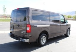 2016 Nissan NV 3500 HD SV - Thumbnail 5