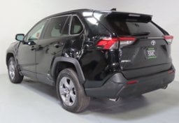 2025 Toyota RAV4 Hybrid XLE - Thumbnail 7