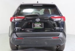 2025 Toyota RAV4 Hybrid XLE - Thumbnail 11