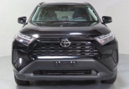 2025 Toyota RAV4 Hybrid XLE - Thumbnail 10