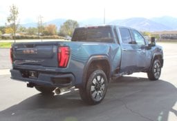 2024 GMC Sierra 2500HD Denali - Thumbnail 7