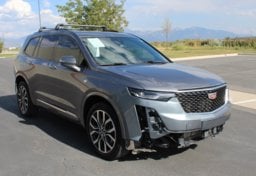 2021 Cadillac XT6 - Thumbnail 3