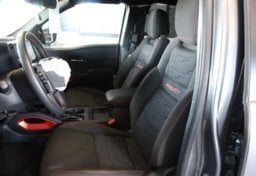 2025 Nissan Frontier PRO-4X - Thumbnail 31