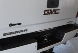 2017 GMC Sierra 3500HD - Thumbnail 26