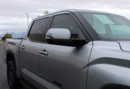 2024 Toyota Tundra 4x4 SR5 - Thumbnail 17