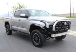 2024 Toyota Tundra 4x4 SR5 - Thumbnail 2