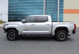 2024 Toyota Tundra 4x4 SR5 - Thumbnail 12