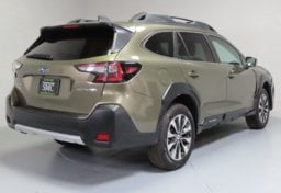 2025 Subaru Outback Limited - Thumbnail 5