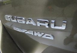 2025 Subaru Outback Limited - Thumbnail 18