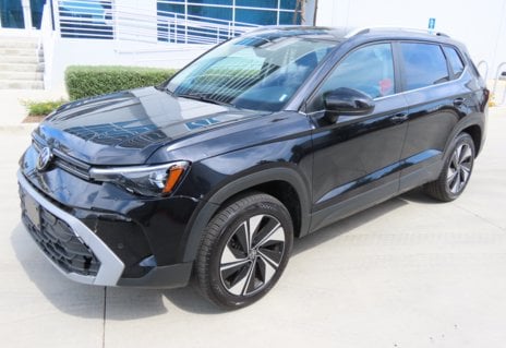 Picture of 2026 Volkswagen Taos SE 4Motion