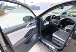 2026 Volkswagen Taos SE 4Motion - Thumbnail 21
