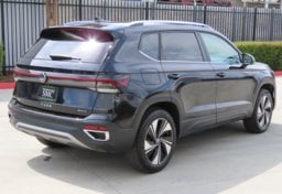 2026 Volkswagen Taos SE 4Motion - Thumbnail 5