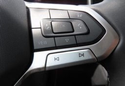 2026 Volkswagen Taos SE 4Motion - Thumbnail 34