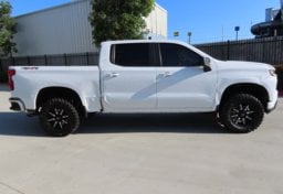 2019 Chevrolet Silverado 1500 LT - Thumbnail 5