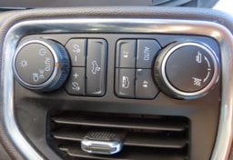 2019 Chevrolet Silverado 1500 LT - Thumbnail 25