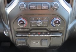 2022 Chevrolet Silverado 1500 RST - Thumbnail 19