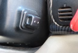 2004 Chevrolet Corvette - Thumbnail 21