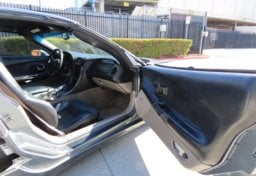 2004 Chevrolet Corvette - Thumbnail 18