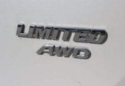 2016 Toyota RAV4 Limited AWD - Thumbnail 18