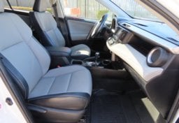 2016 Toyota RAV4 Limited AWD - Thumbnail 31