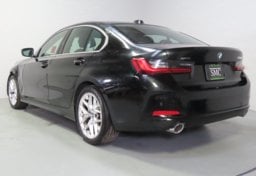 2026 BMW 3 Series xDrive - Thumbnail 7