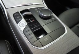 2026 BMW 3 Series xDrive - Thumbnail 19