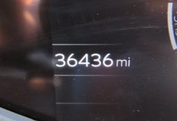 2023 Toyota Prius AWD LE - Thumbnail 18