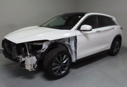 2019 Infiniti QX50 Luxe AWD - Thumbnail 2