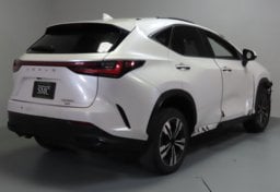 2024 Lexus NX 350h Premium - Thumbnail 9