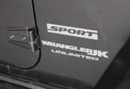2018 Jeep Wrangler JK Unlimited - Thumbnail 15