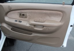 2002 Toyota Tacoma - Thumbnail 33