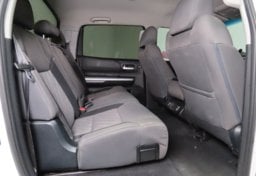 2016 Toyota Tundra SR5 - Thumbnail 17