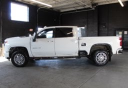 2021 Chevrolet Silverado 3500HD High Country - Thumbnail 10