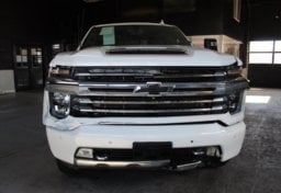 2021 Chevrolet Silverado 3500HD High Country - Thumbnail 14