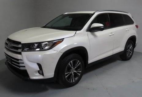Picture of 2019 Toyota Highlander XLE