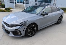 2025 Kia K5 GT-Line - Thumbnail 2