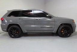 2022 Jeep Grand Cherokee WK Laredo X - Thumbnail 6