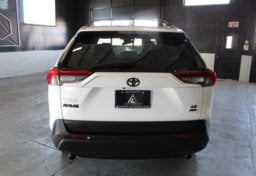 2021 Toyota RAV4 AWD - Thumbnail 12